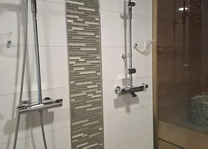 Santa アパート *